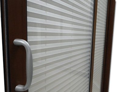 Insulated Glass is the Best Companion of Cleaning Free Blind Shutter
