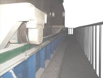 Fire Resistant Glass Pre-Heating Ovens Freely Moved Horizontally Along Track Rails Fire Resistant Glass Pre-Heating Ovens Freely Moved Horizontally Along Track Rails